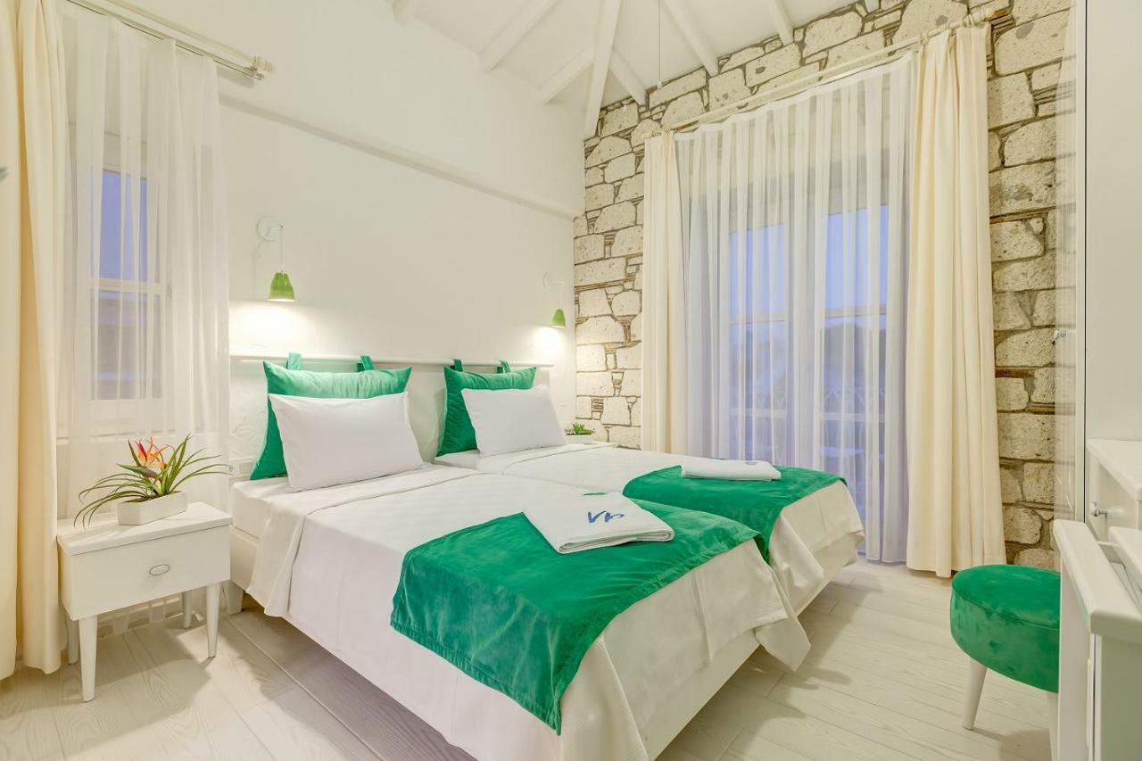 Alacati Villaperi Butik Otel Екстериор снимка